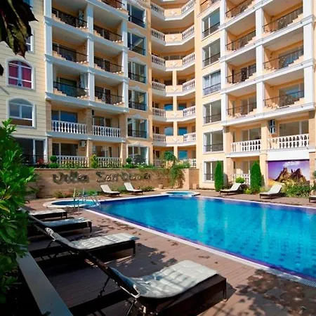 Alex Apartment